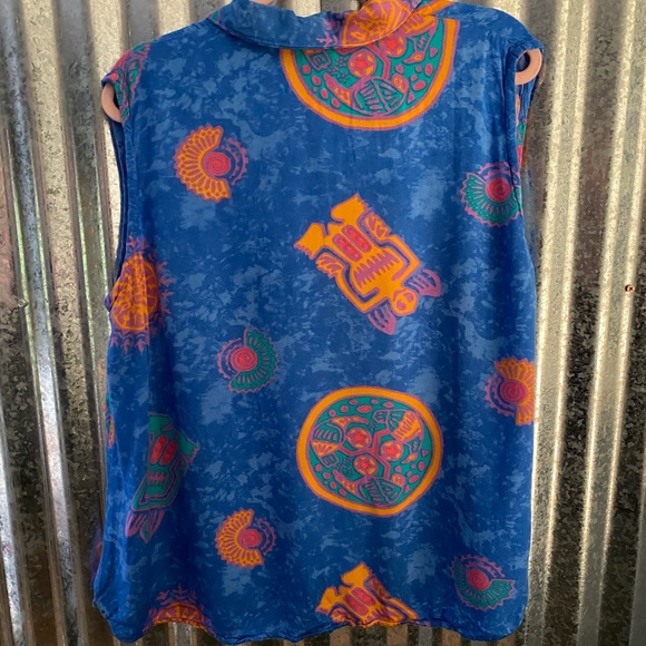 Vintage 90’s Sleeveless Flowy Top - Picture 4 of 12